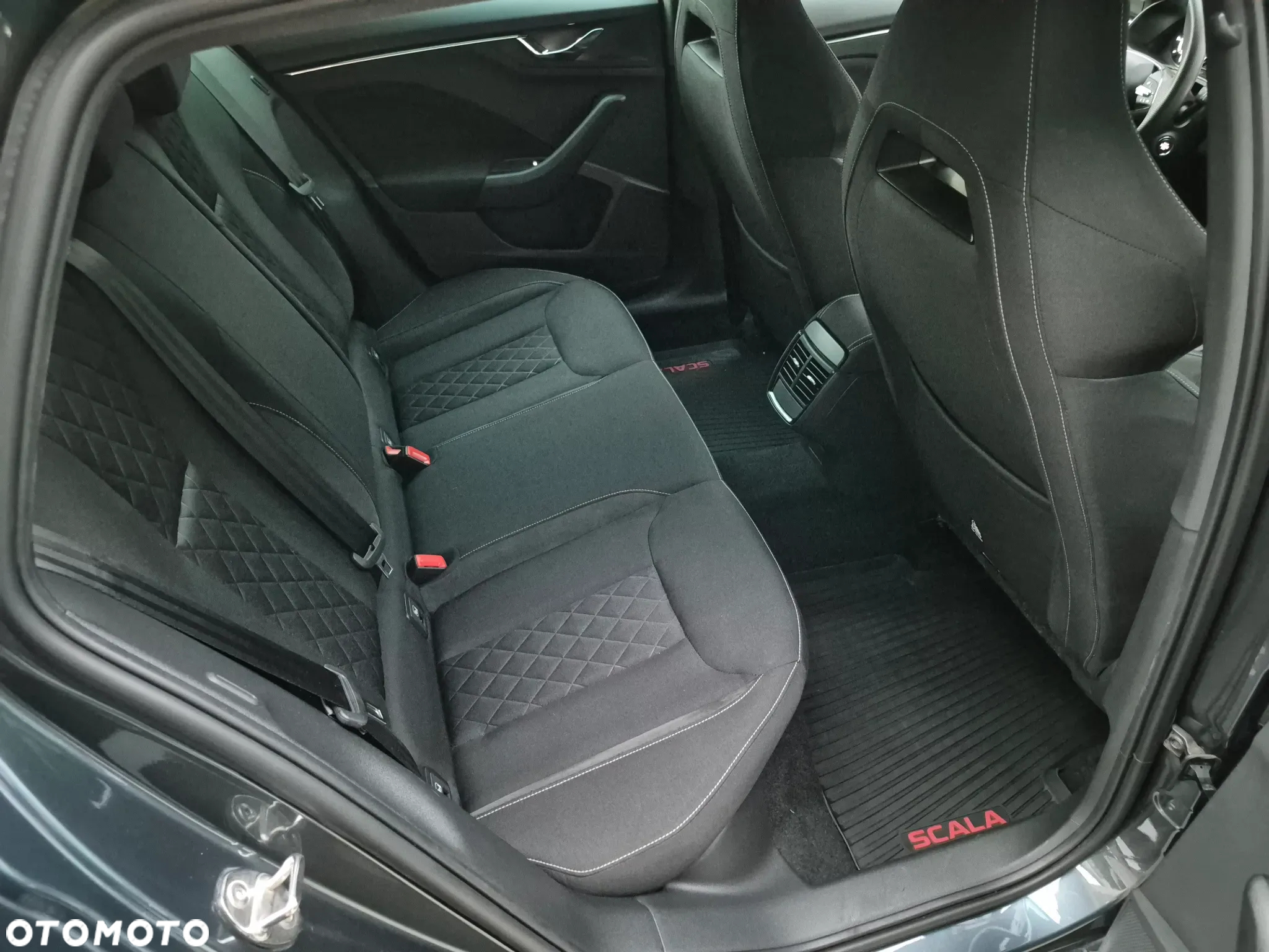 Skoda Scala 1.5 TSI Style DSG - 11