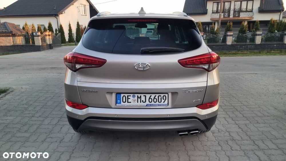 Hyundai Tucson 2.0 CRDi 4WD Automatik Passion Plus - 21
