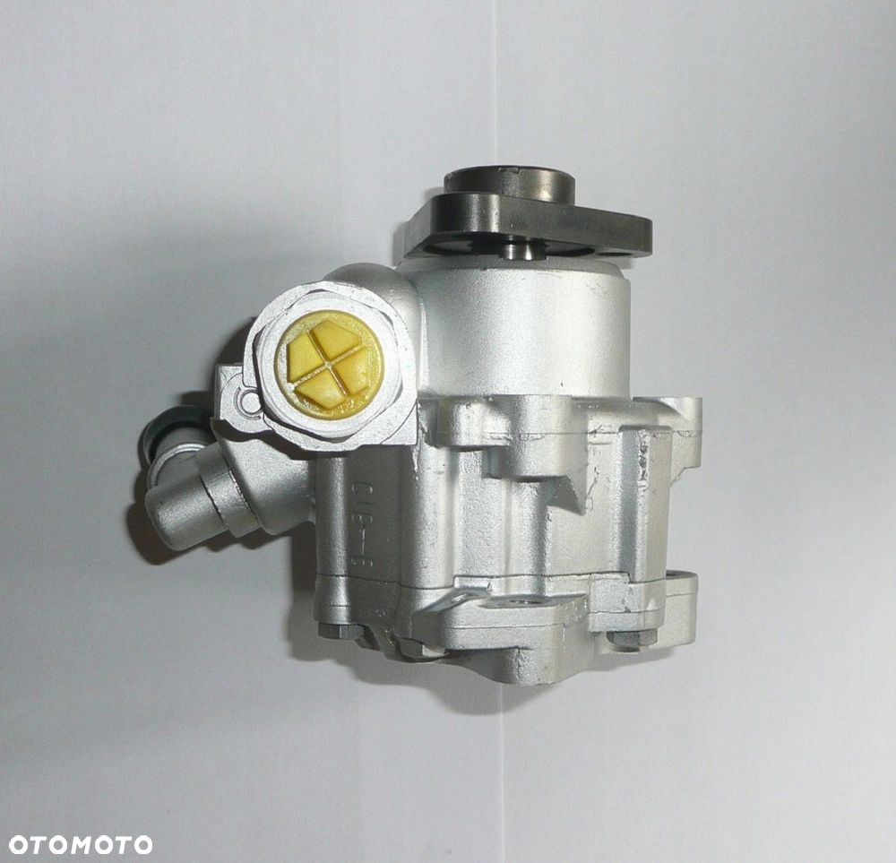 POMPA WSPOMAGANIA AUDI A4 B6 2.4 3.0 V6 8E0145155E - 2