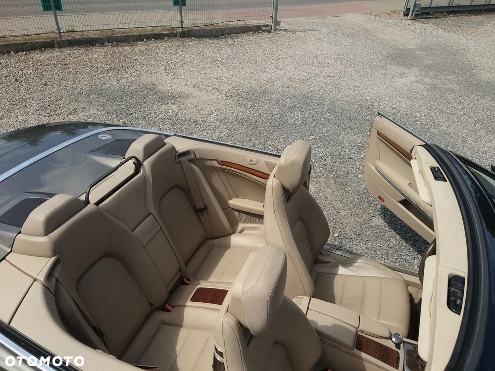 Mercedes-Benz Klasa E 200 CGI BlueEFFICIENCY Automatik Avantgarde - 13