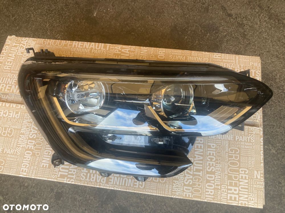 RENAULT MEGANE 4 IV LAMPA PRZEDNIA PRAWA REFLEKTOR PRAWY PRZÓD LED  LEDOWY SOCZEWKA EUROPA 260100767R Wwa - 3