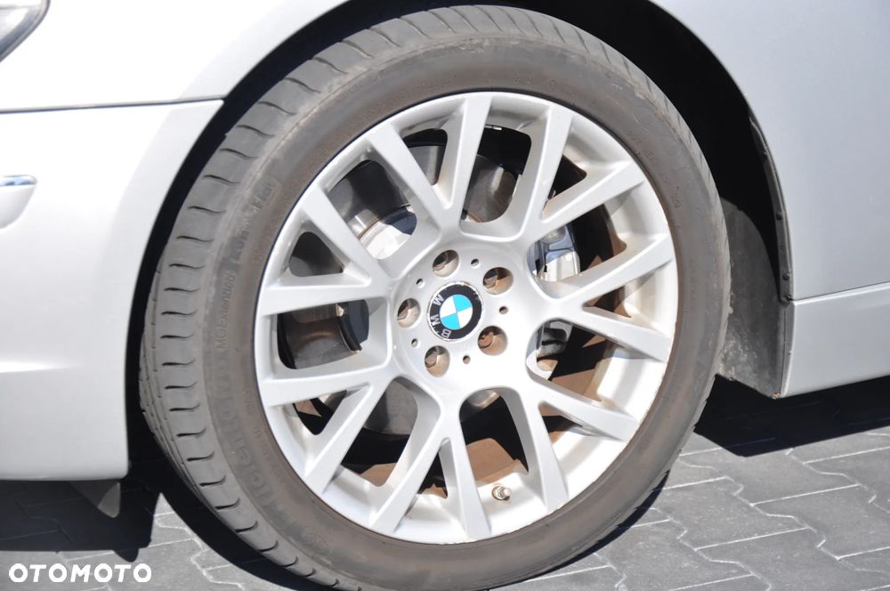 BMW Seria 7 740i - 12