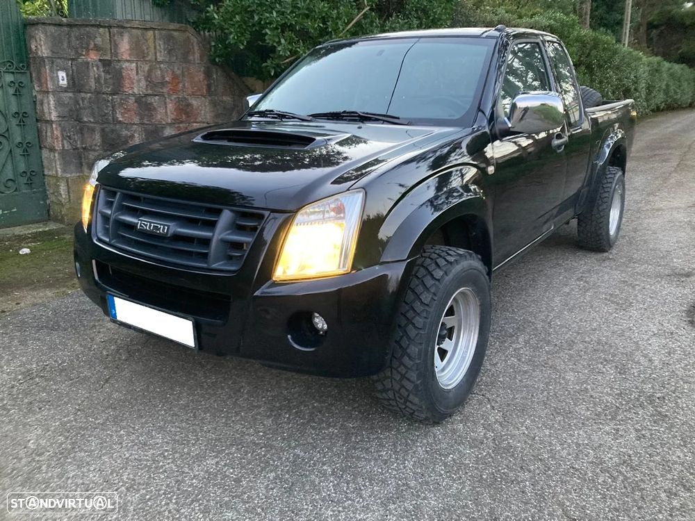 Isuzu D-Max - 11