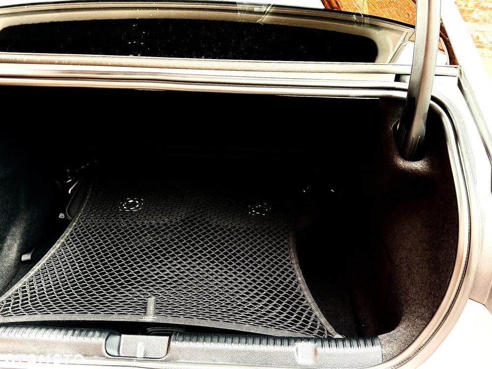 Mercedes-Benz EQE AMG 43 4Matic - 22