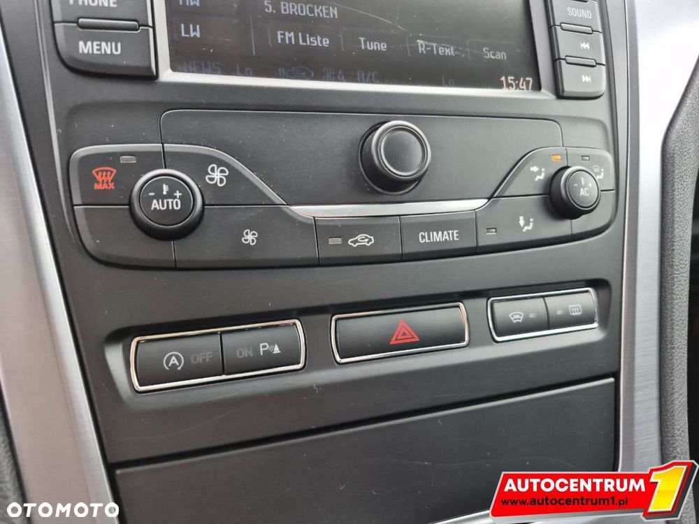 Ford Mondeo - 28