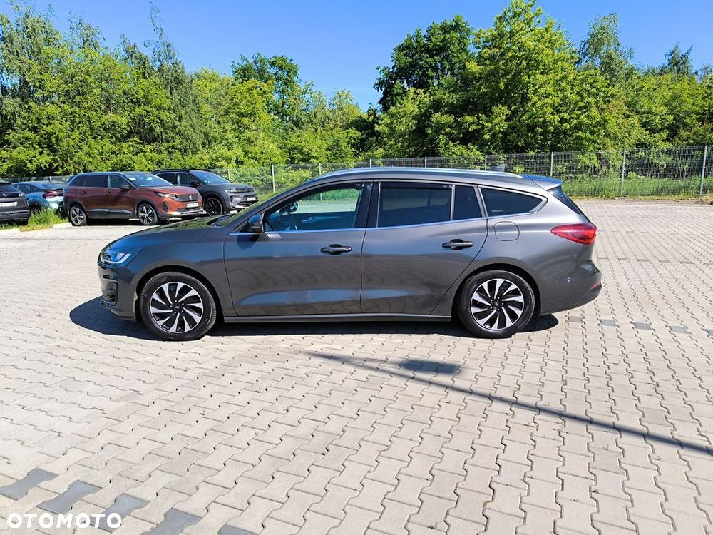 Ford Focus - 11