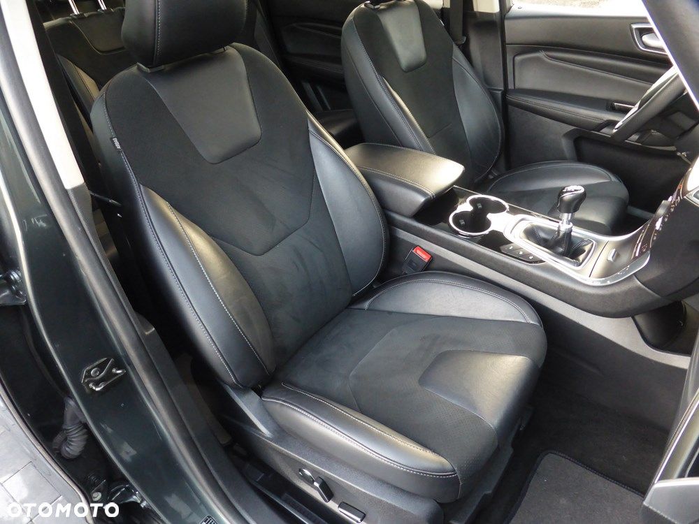 Ford Galaxy 2.0 TDCi Titanium - 27