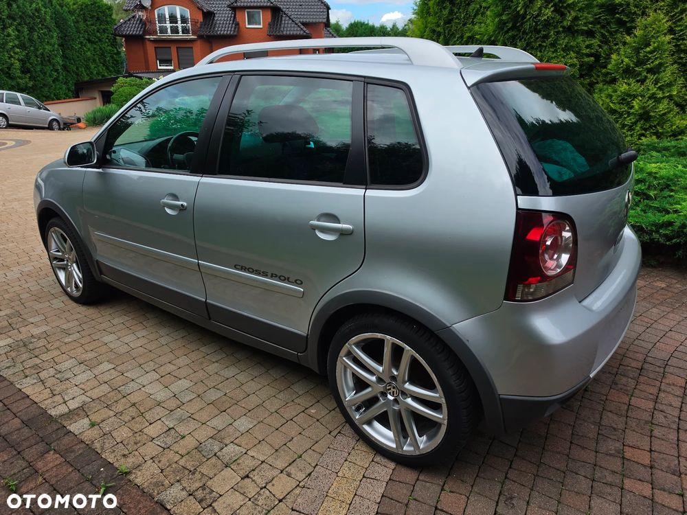 Volkswagen Polo - 3