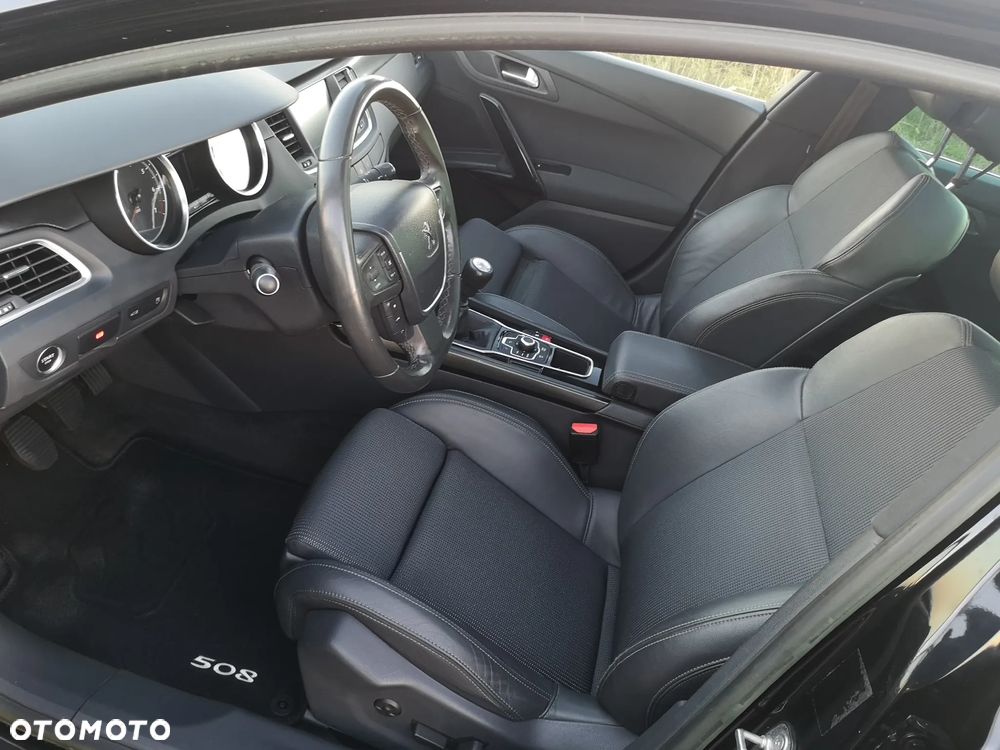 Peugeot 508 1.6 T Allure - 31