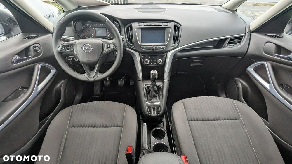 Opel Zafira - 19