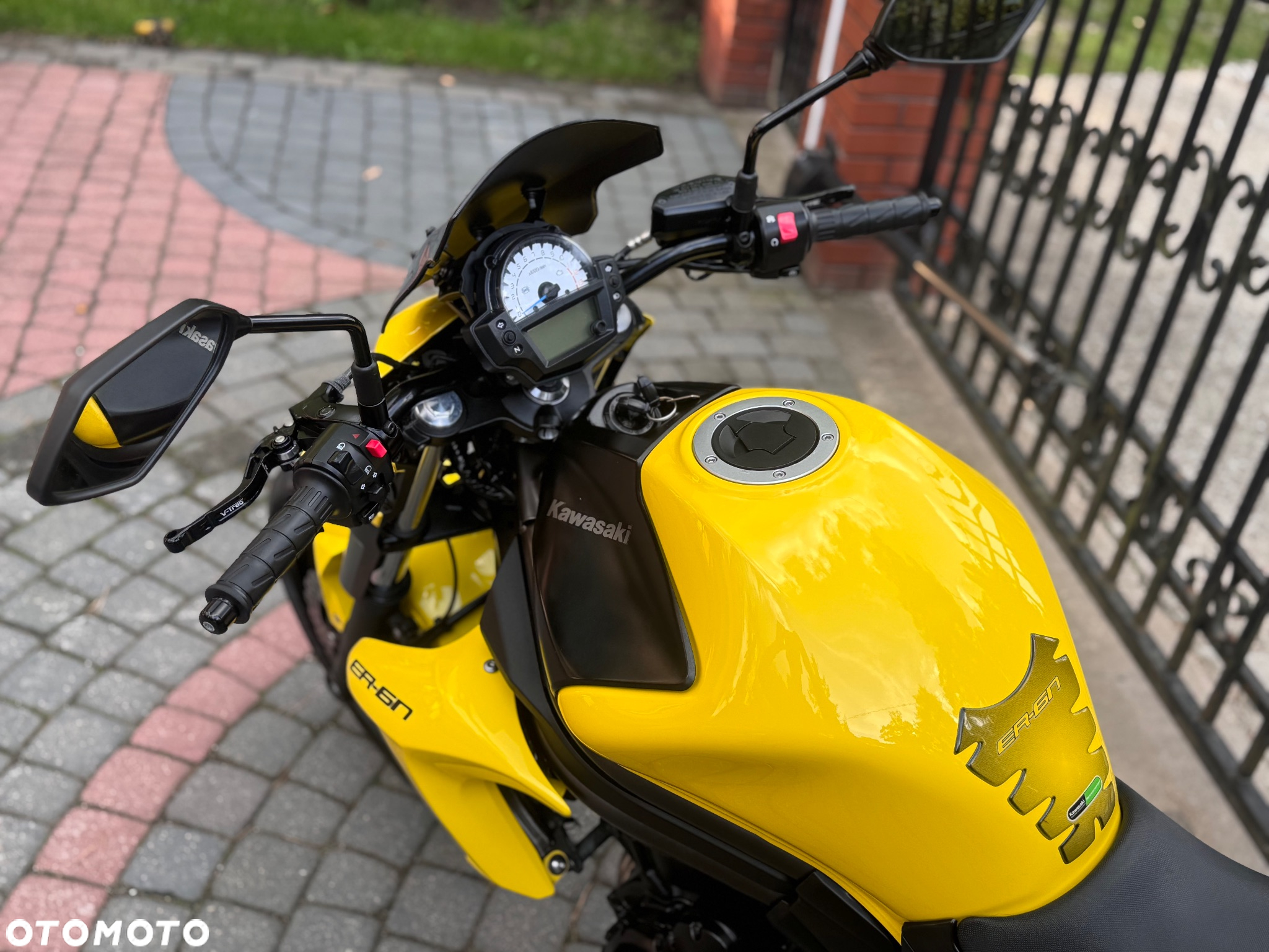 Kawasaki Inny - 15