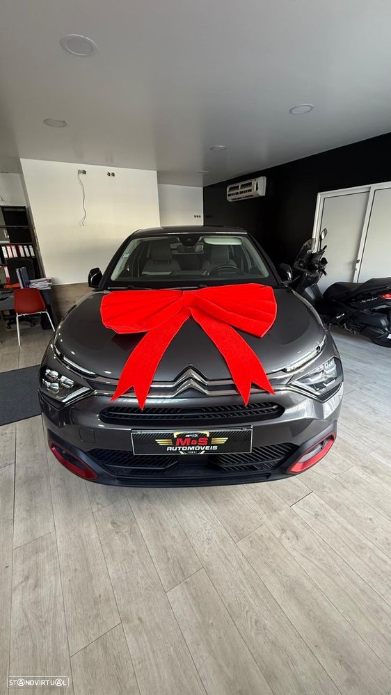 Citroën C4 PureTech 130 Stop&Start SHINE - 4
