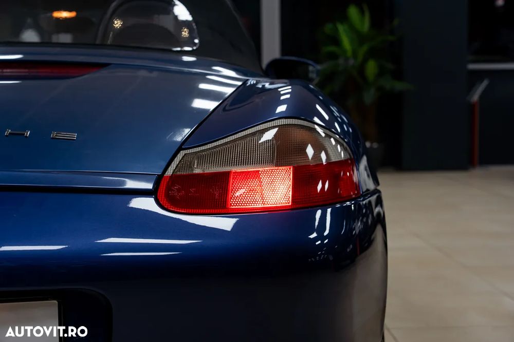 Porsche Boxster - 15