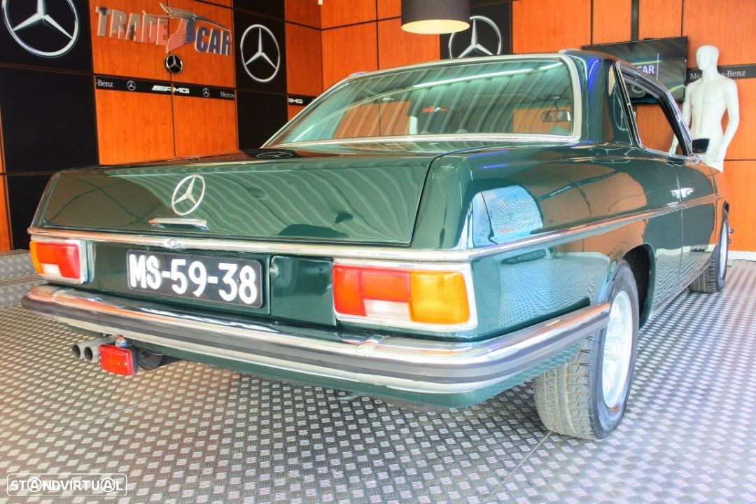 Mercedes-Benz 250 - 32