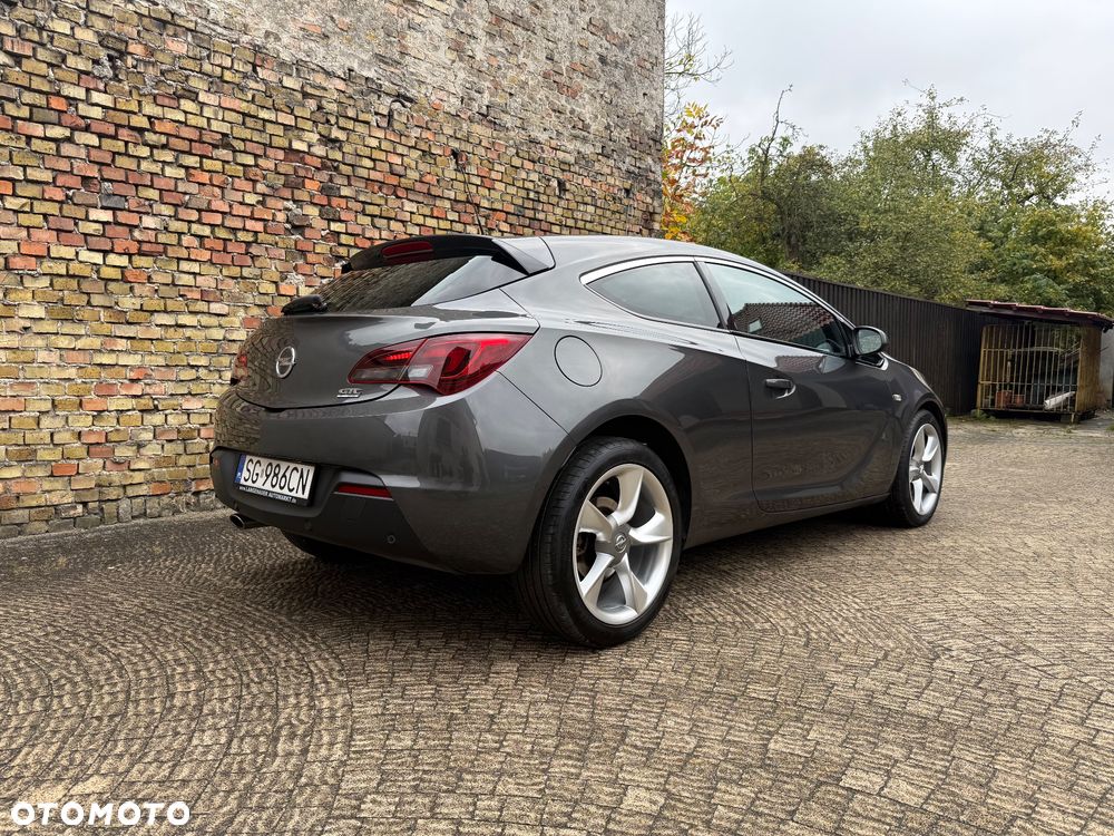 Opel Astra - 3