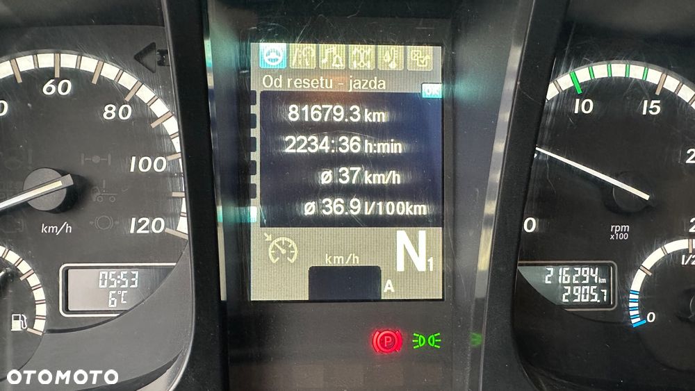 Mercedes-Benz Arocs - 20