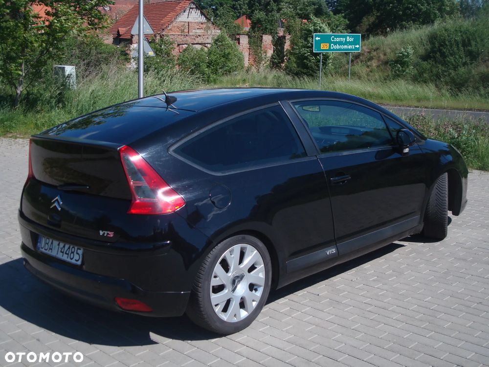 Citroën C4 1.6 16V VTR - 16