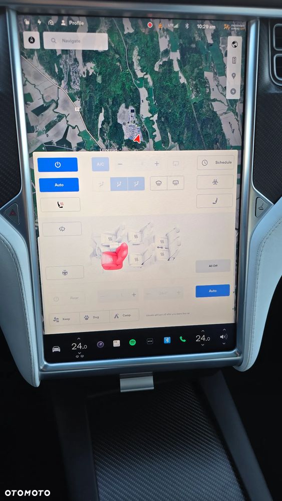 Tesla Model X - 24