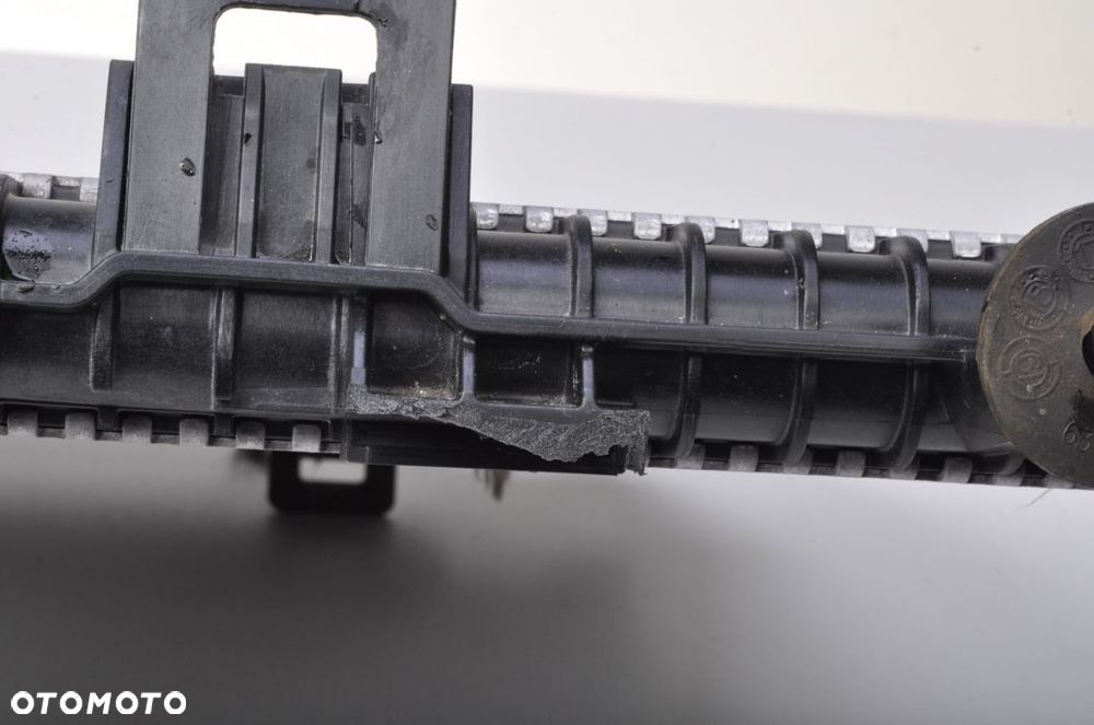 FORD FIESTA MK8 1.0 CHŁODNICA WODY H1BG-8005-CD - 2