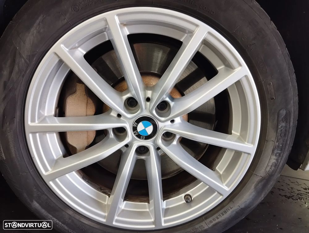 BMW 330 e Auto - 10