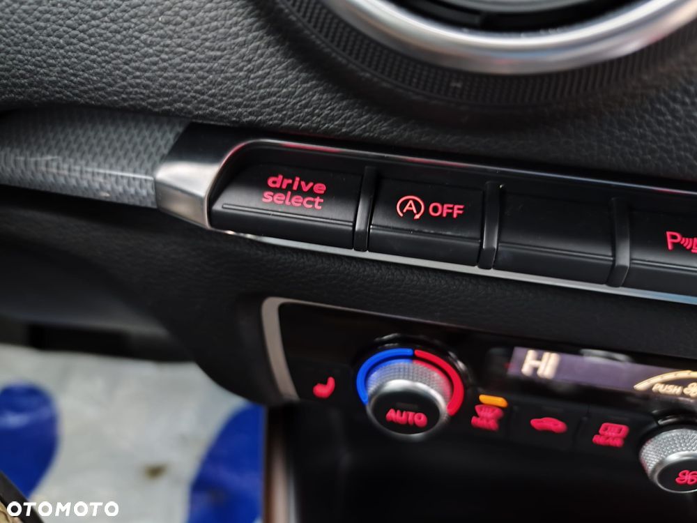 Audi A3 Sportback - 13