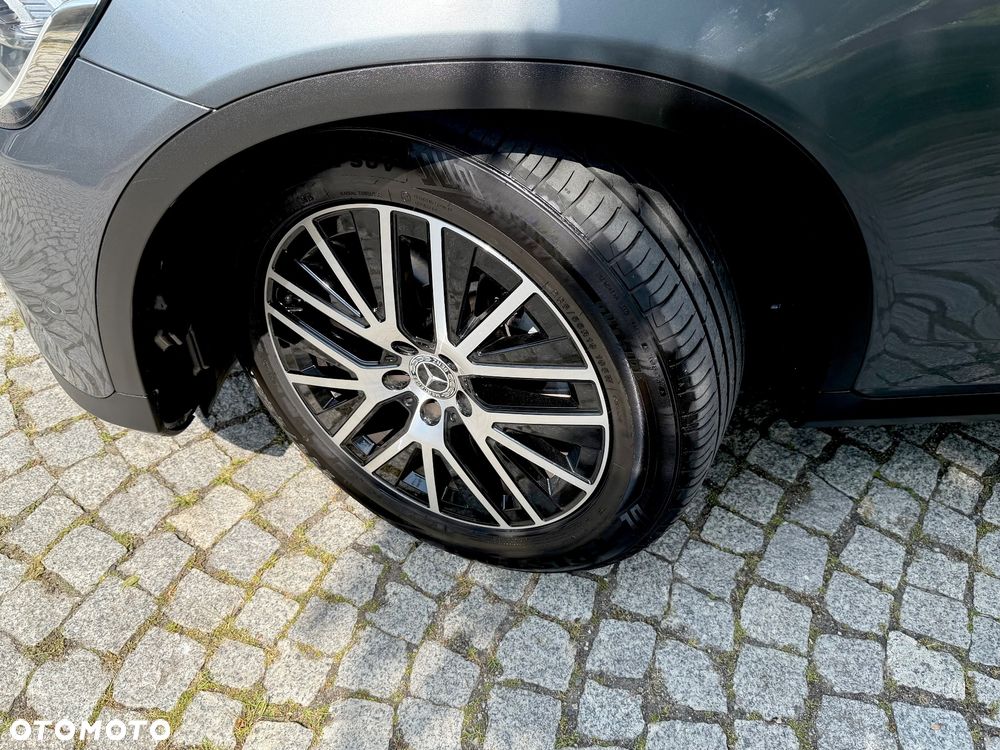 Mercedes-Benz GLC 200 d 4Matic 9G-TRONIC Exclusive - 36