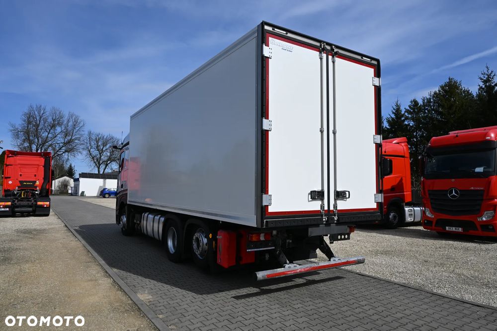 Mercedes-Benz Actros Chłodnia - 7