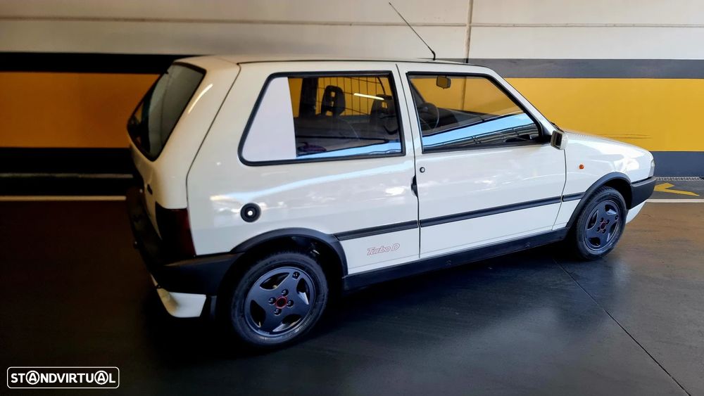 Fiat Uno TD - 13