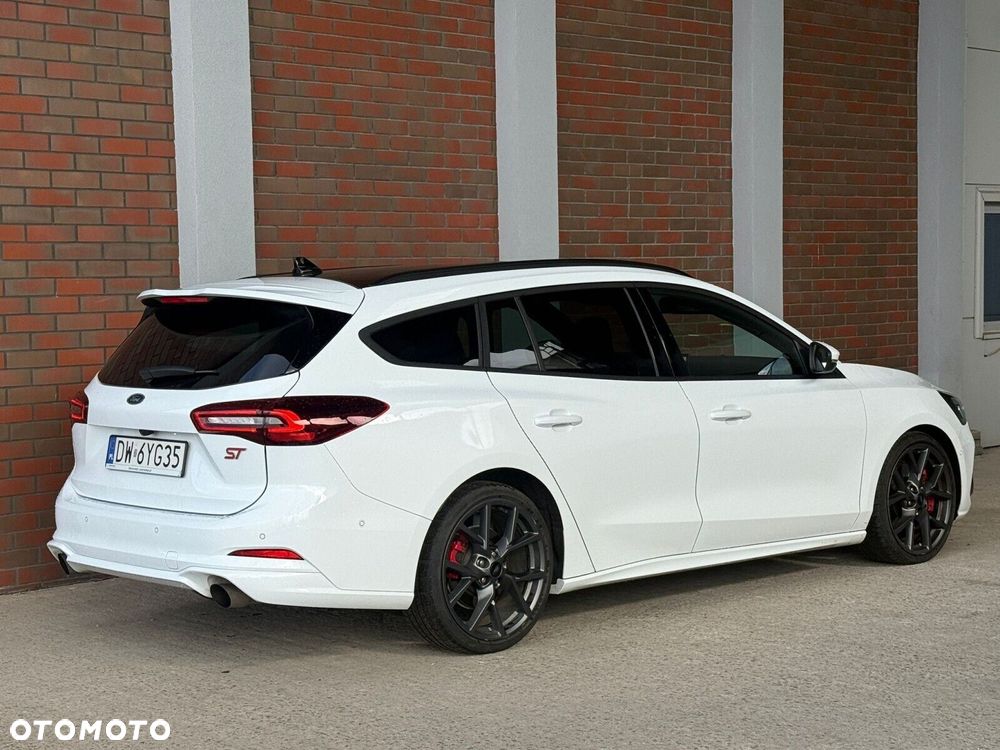 Ford Focus - 4