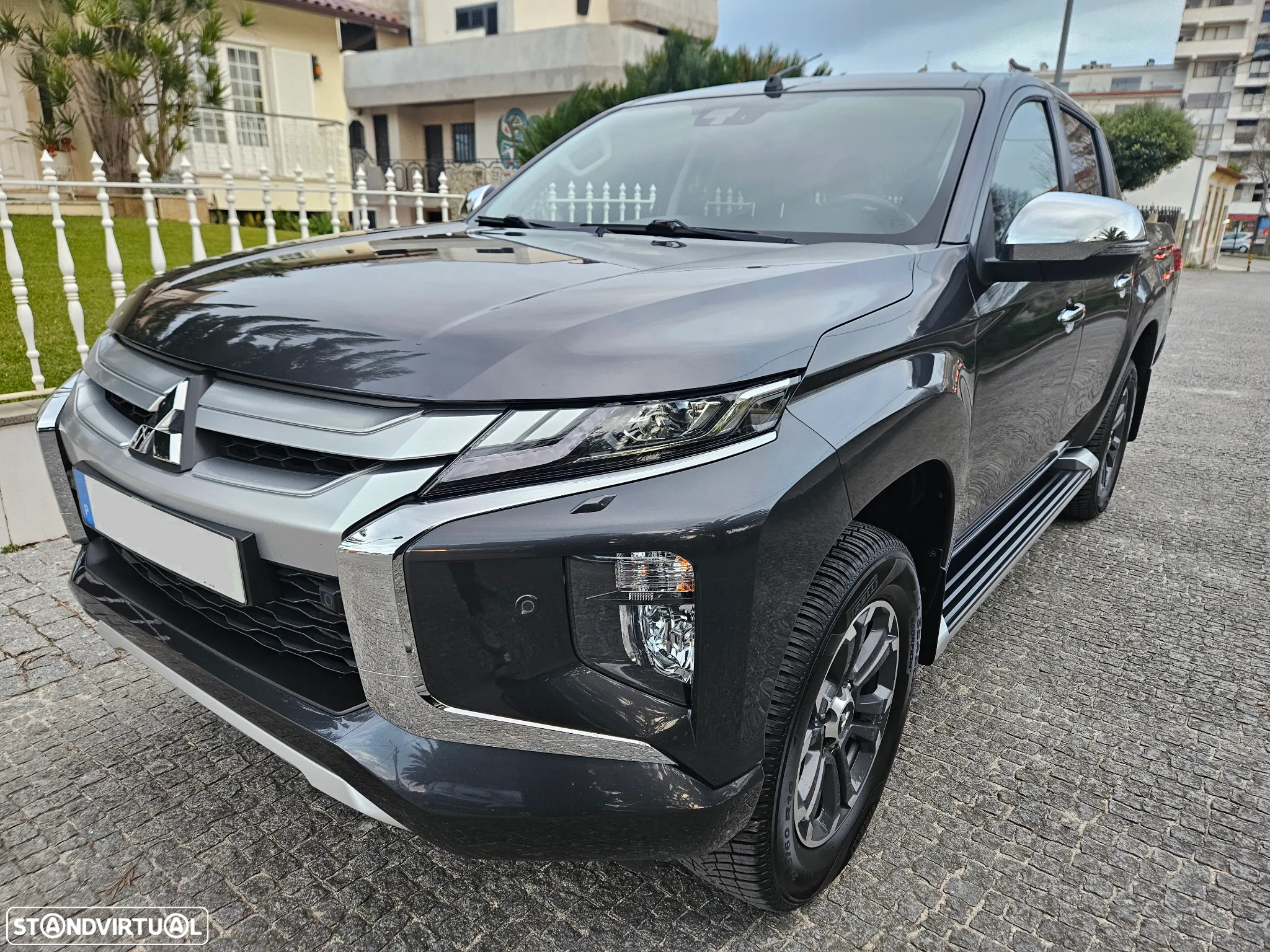 Mitsubishi L200 2.3 DI-D Strakar Space Cab Intense AT 4WD - 14