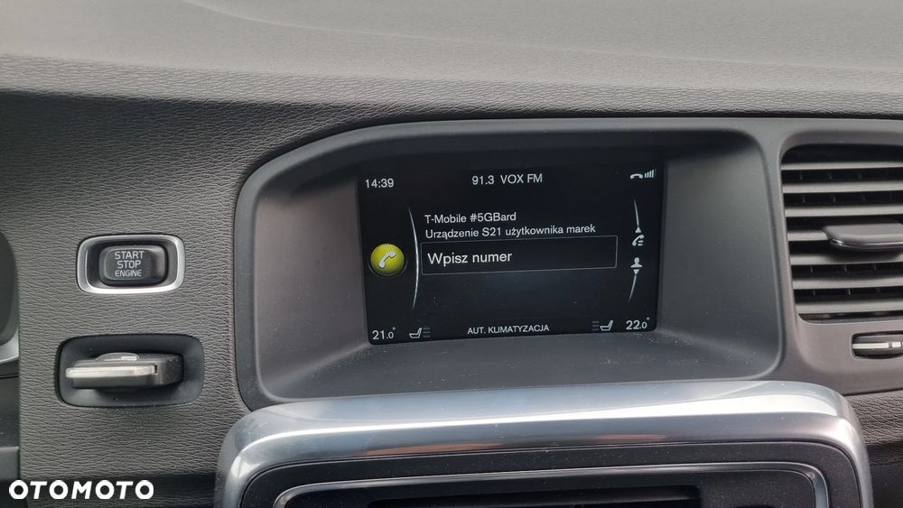 Volvo V60 D4 Geartronic Momentum - 30