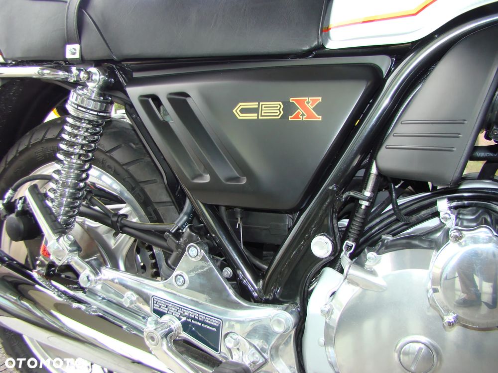 Honda CBX - 28