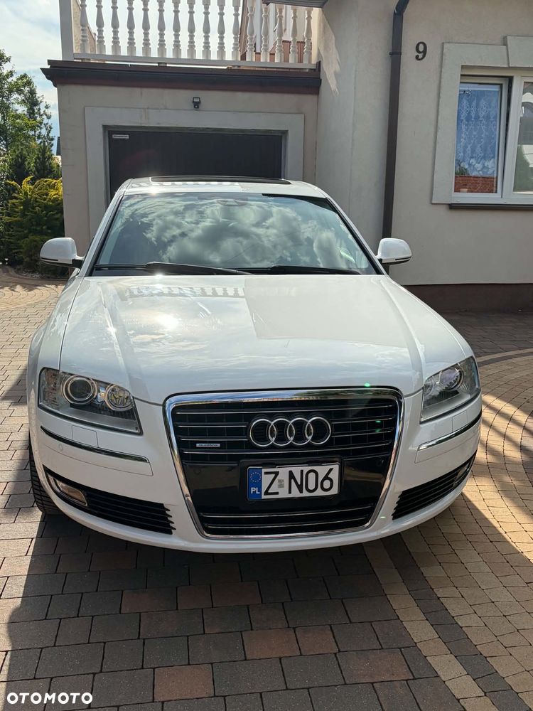 Audi A8 4.2 FSI Quattro - 3