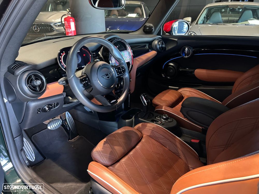 MINI Cabrio John Cooper Works Auto Desportiva - 36
