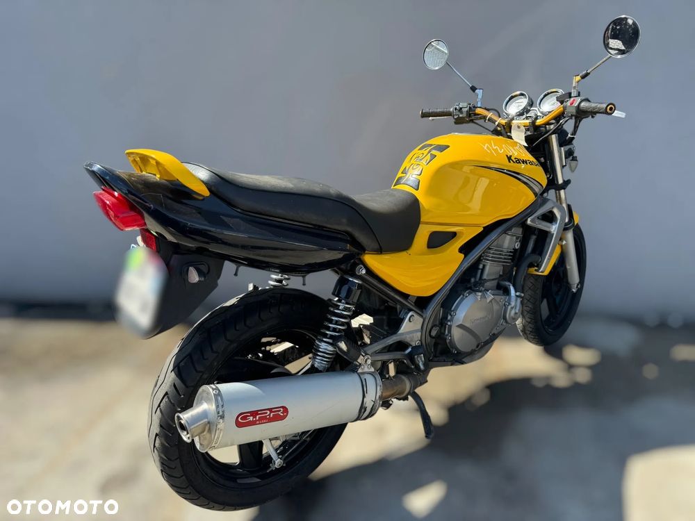 Suzuki ER - 3