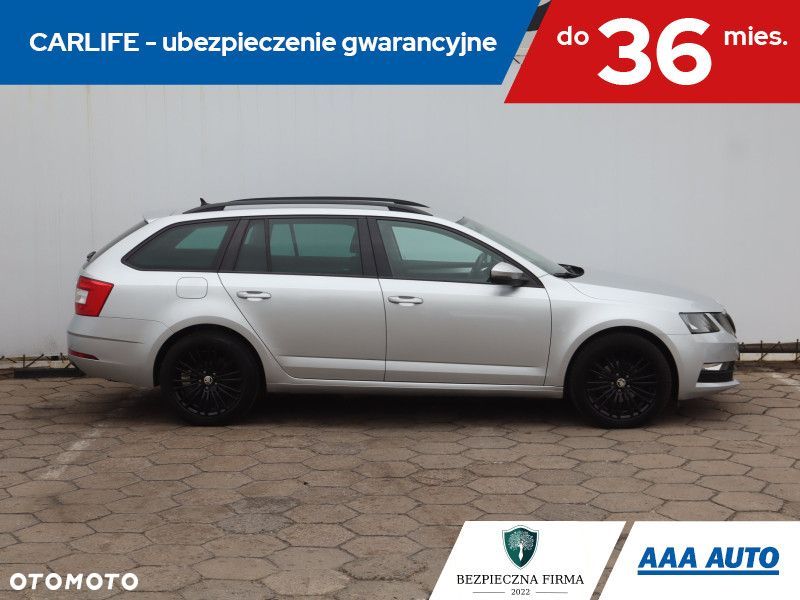 Skoda Octavia - 8