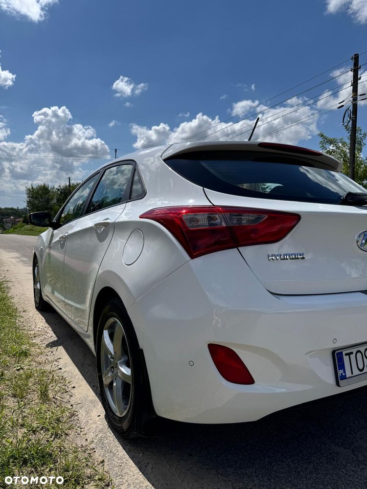 Hyundai i30 blue 1.6 CRDi Classic - 10