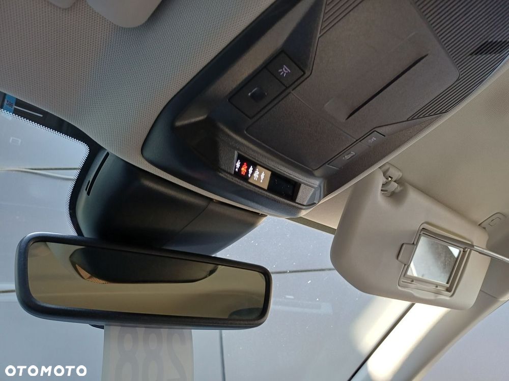 Peugeot 308 1.5 BlueHDi Allure Pack S&S EAT8 - 27