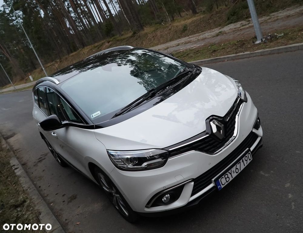 Renault Grand Scenic - 38