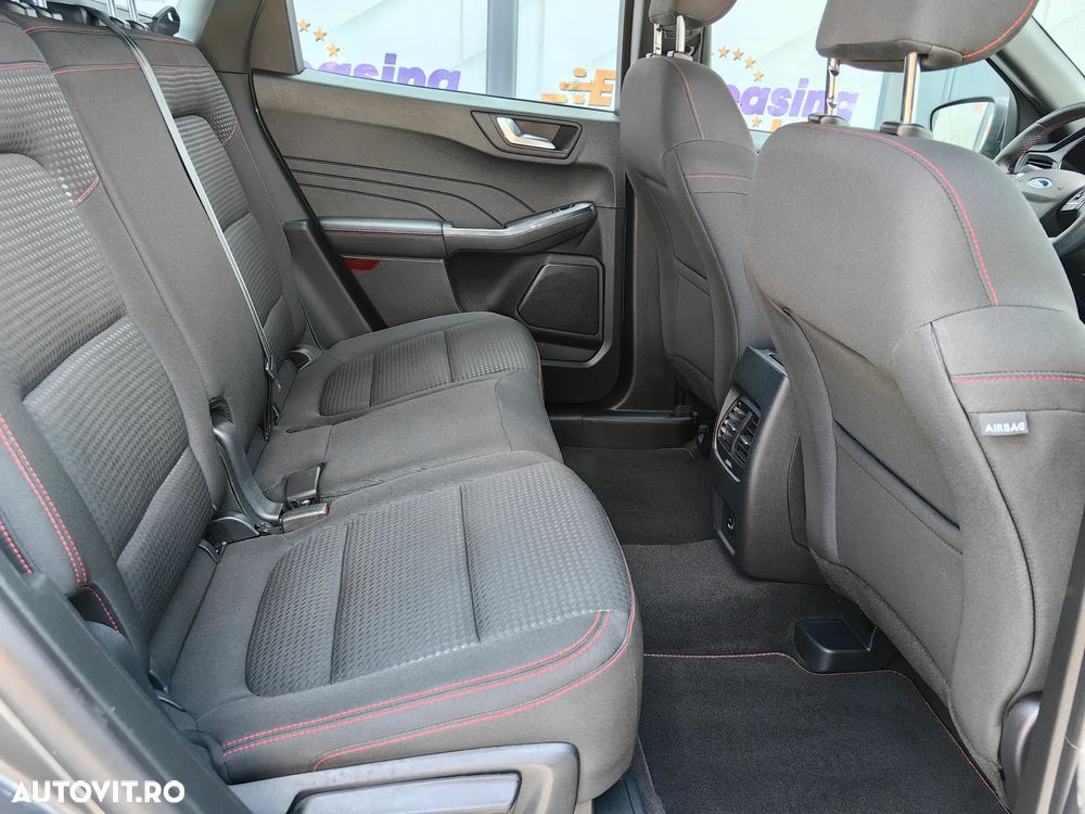 Ford Kuga 2.5 Duratec FHEV ST-LINE - 18