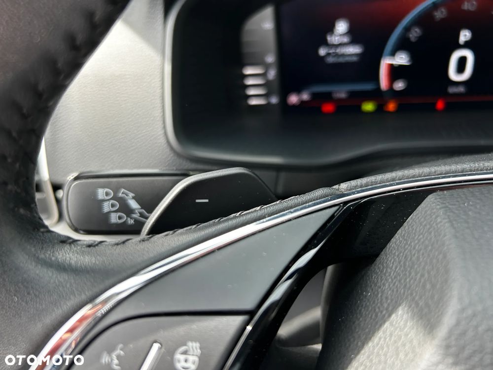 Skoda Karoq 1.5 TSI ACT 4x2 Style DSG - 20