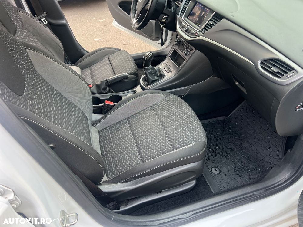 Opel Astra 1.5 Start/Stop - 8