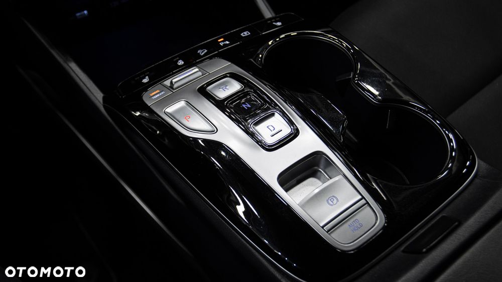 Hyundai Tucson 1.6 T-GDi HEV Executive 4WD - 37