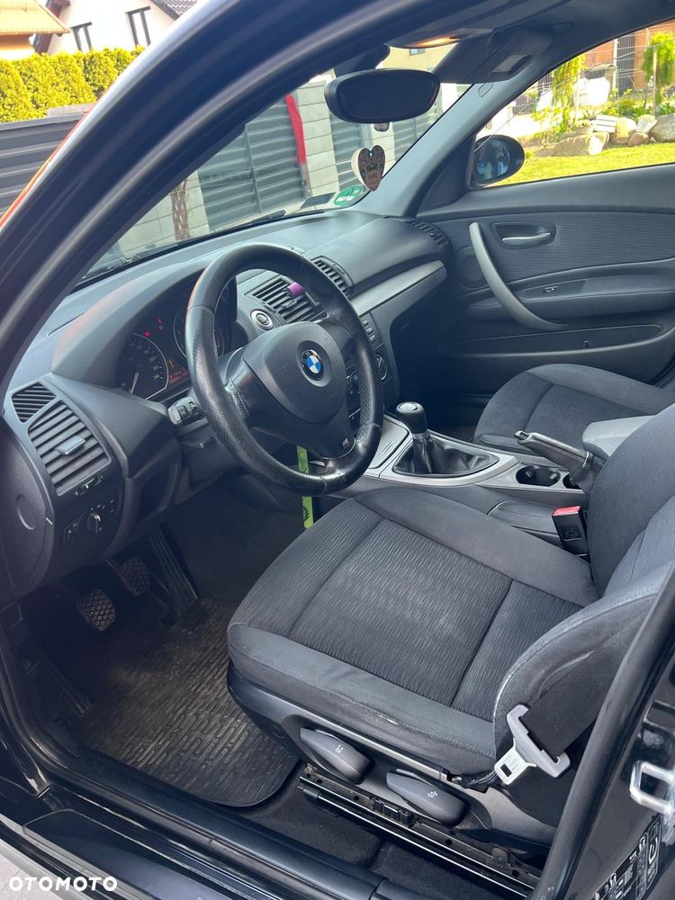 BMW Seria 1 - 21