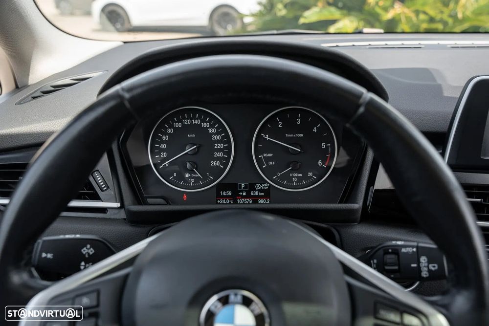 BMW 216 Active Tourer d Line Luxury Auto - 10