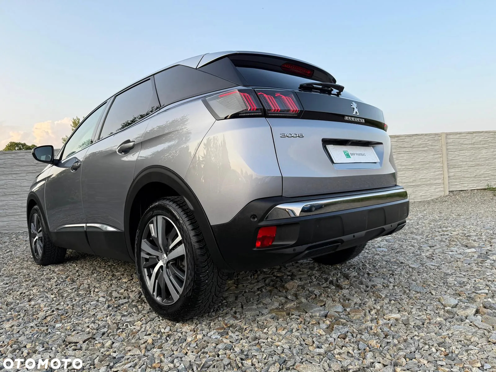 Peugeot 3008 PureTech 130 Stop & Start GPF Allure Pack - 11