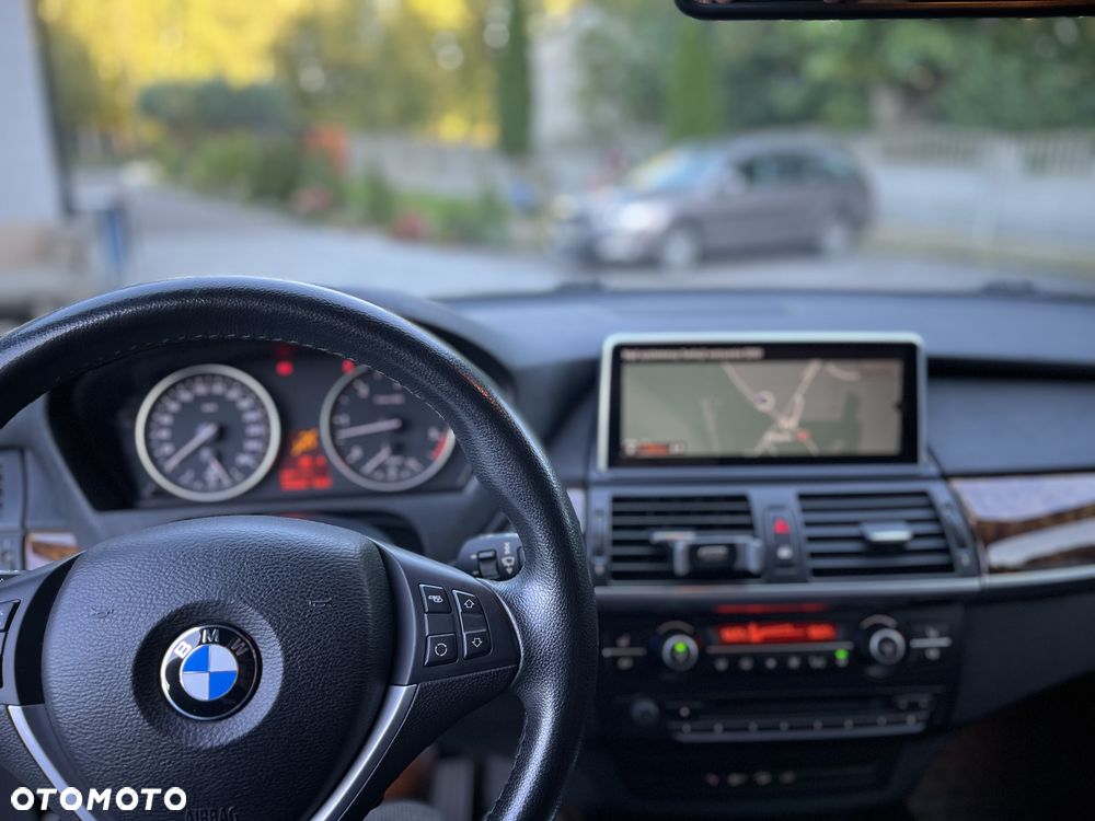 BMW X5 xDrive30d - 13