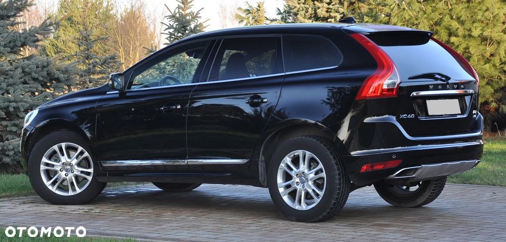 Volvo XC 60 D4 AWD Summum - 12