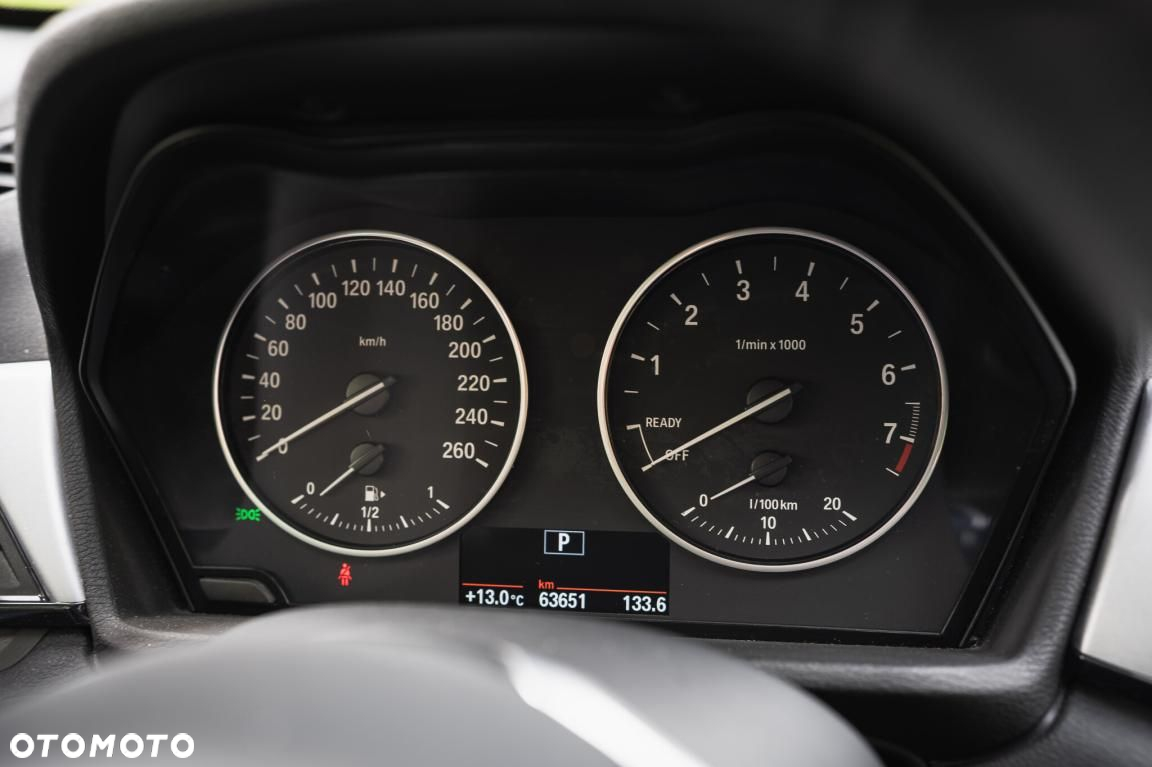 BMW X1 - 16