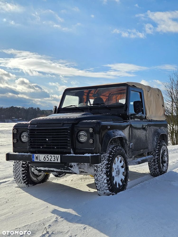 Land Rover Defender 90 Pick Up S - 4
